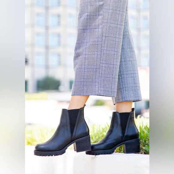 MIA Black Chunky Heel Jody Bootie in Black Women’s size 9 - Picture 6 of 14